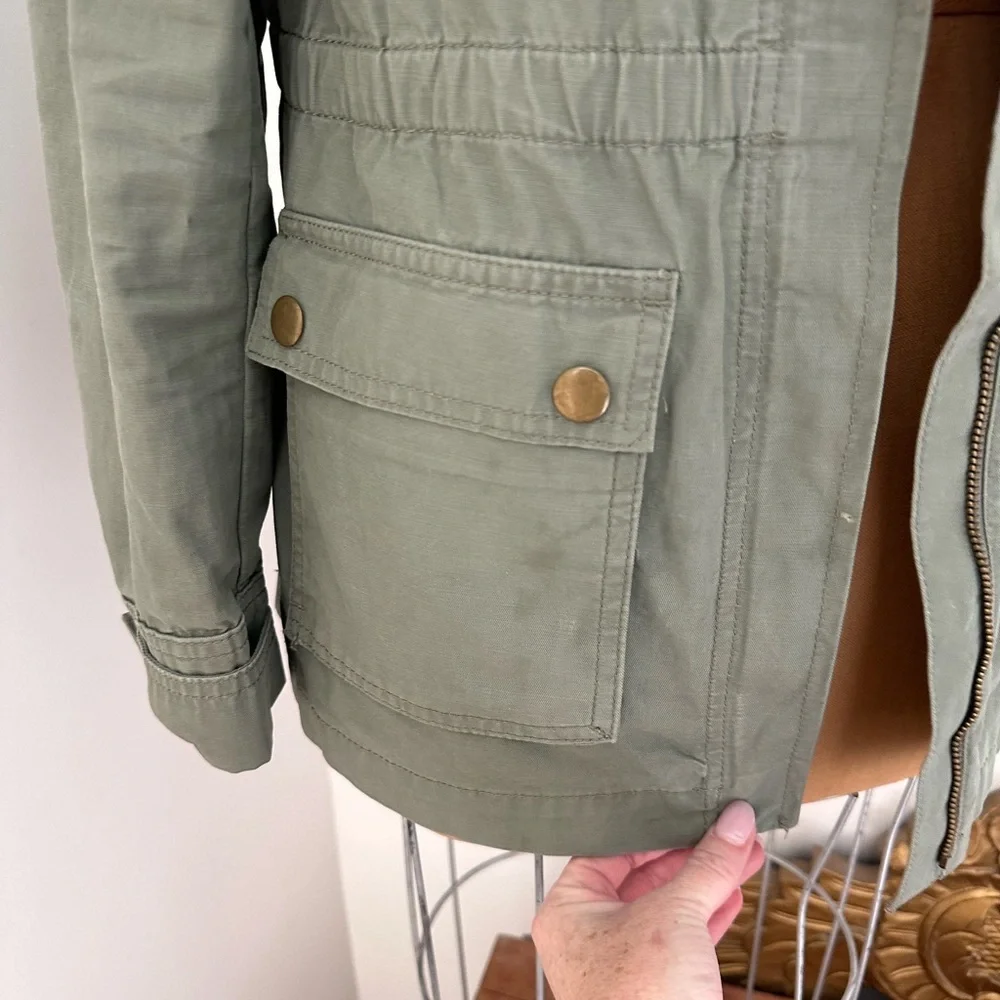 Gap Utility Jacket in Green - Picture 2 of 4